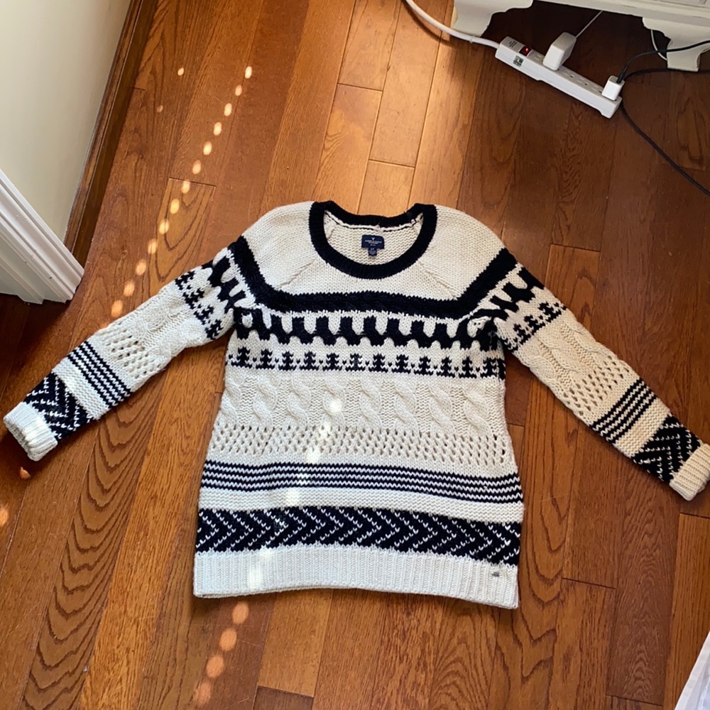 American Eagle sweater!